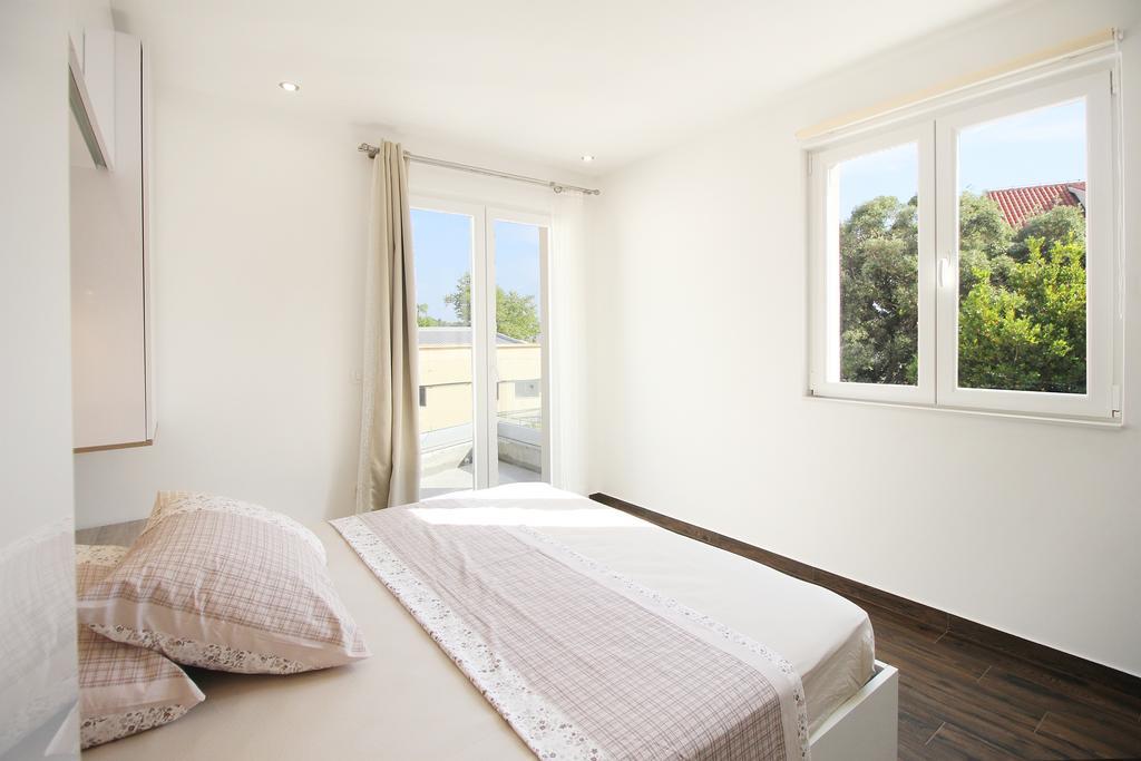 Villa Lile Baška Voda Екстериор снимка